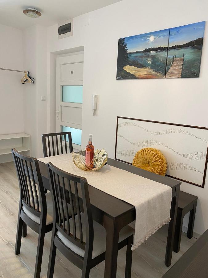 Apartamento Moonshine Szeged Exterior foto