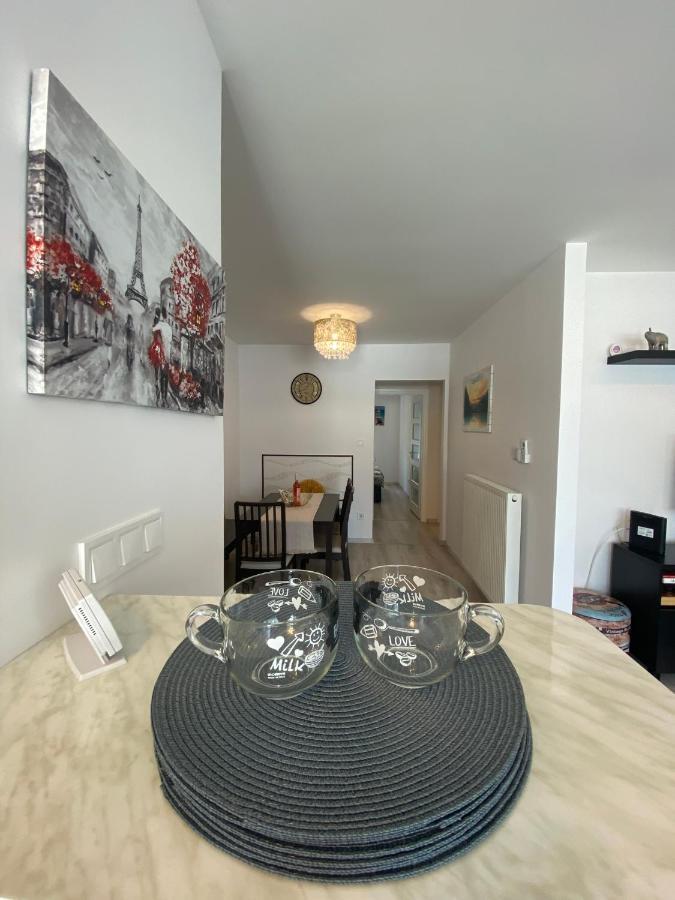 Apartamento Moonshine Szeged Exterior foto